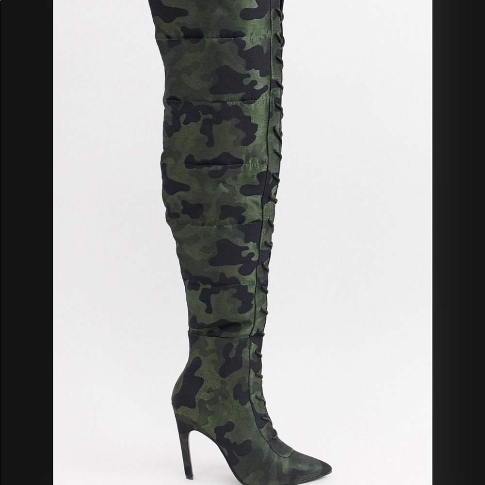 Exclusive Laquan Smith Padded knee high boots